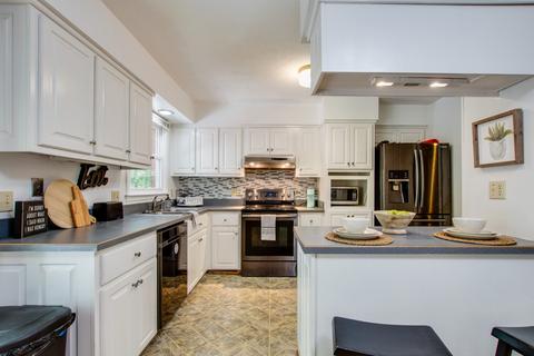 2819 Skyview Dr, Centerville, TN 37033 photo 9