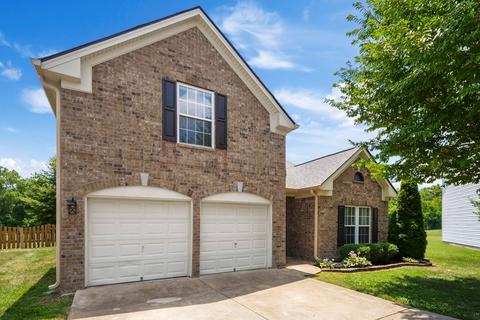 1004 Mccutchan Ct, Spring Hill, TN 37174 photo 4