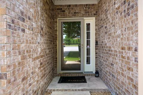 1004 Mccutchan Ct, Spring Hill, TN 37174 photo 5