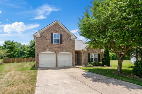 1004 Mccutchan Ct, Spring Hill, TN 37174 photo 1