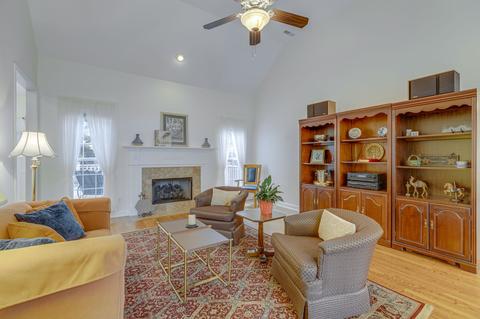 1006 Belcor Dr, Spring Hill, TN 37174 photo 8