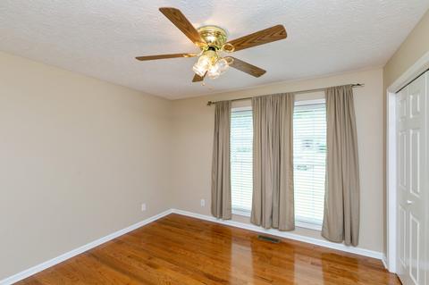 121 Foxrun, Springfield, TN 37172 photo 22