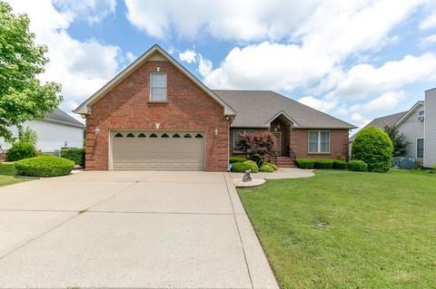 121 Foxrun, Springfield, TN 37172 photo 1