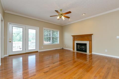 121 Foxrun, Springfield, TN 37172 photo 5