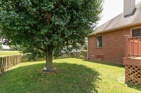 121 Foxrun, Springfield, TN 37172 photo 35