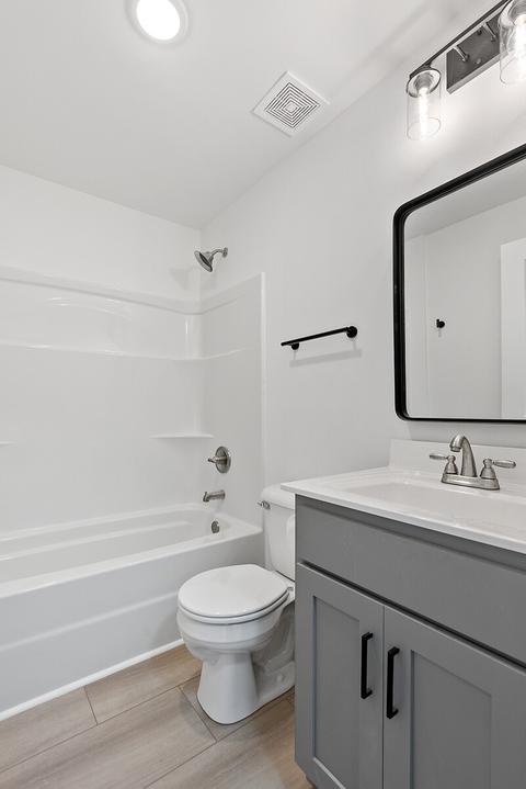 1816 Batts Blvd, Springfield, TN 37172 photo 8