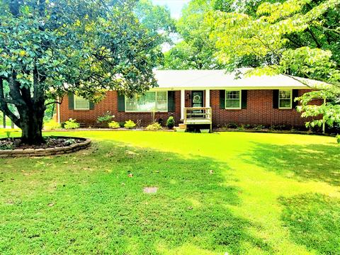 201 Lee Rd, Dickson, TN 37055 photo 1