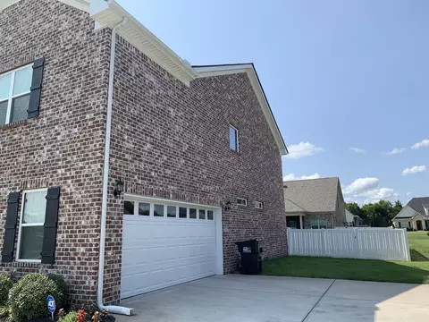 1117 Dunkirk Ln, Murfreesboro, TN 37129 photo 2