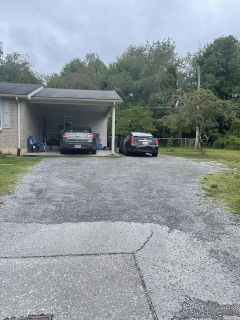 1101 10th Ave E, Springfield, TN 37172 photo 2
