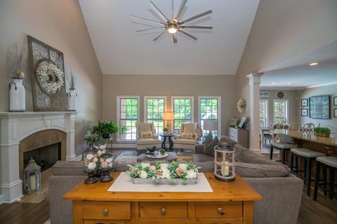 2160 Alexander Blvd, Murfreesboro, TN 37130 photo 4