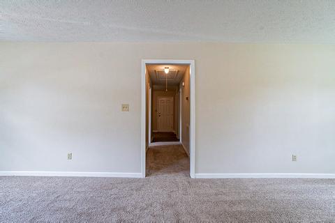 710 E Castle St, Murfreesboro, TN 37130 photo 9