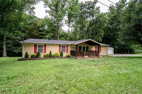 961 Pack Rd, White Bluff, TN 37187 photo 1