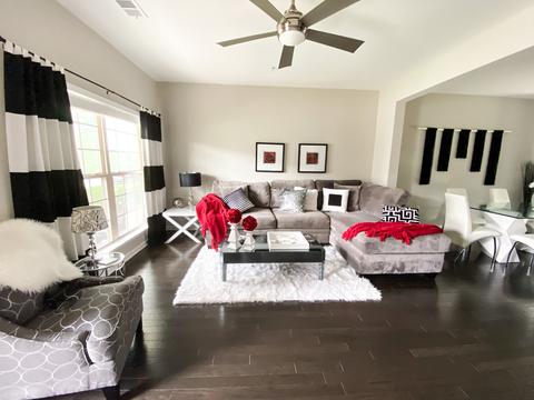 2096 Hemlock Dr, Spring Hill, TN 37174 photo 3