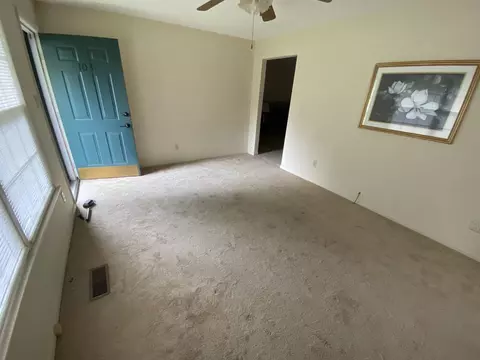 103 Lakeview Dr, Decherd, TN 37324 photo 3