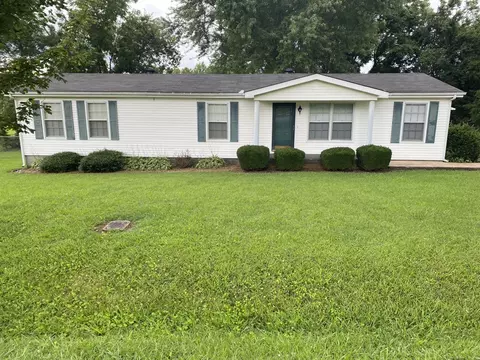 103 Lakeview Dr, Decherd, TN 37324 photo 1
