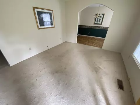 103 Lakeview Dr, Decherd, TN 37324 photo 2