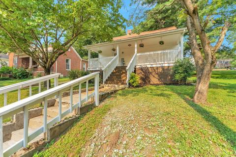 303 Willow St, Springfield, TN 37172 photo 1