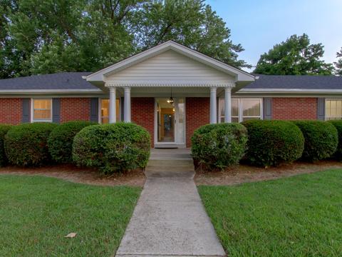 502 E Clark Blvd, Murfreesboro, TN 37130 photo 2