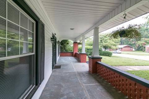 378 Third St, Guthrie, KY 42234 photo 4
