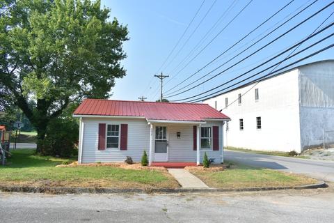 202 First Ave E, Carthage, TN 37030 photo 1
