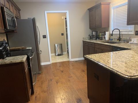 1007 Robert Elder Ct, Cedar Hill, TN 37032 photo 15
