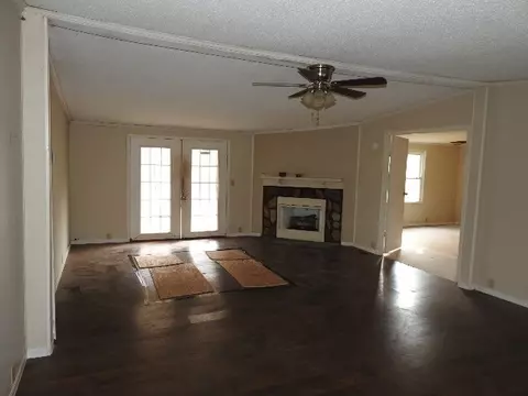 575 Templow Rd, Bethpage, TN 37022 photo 6