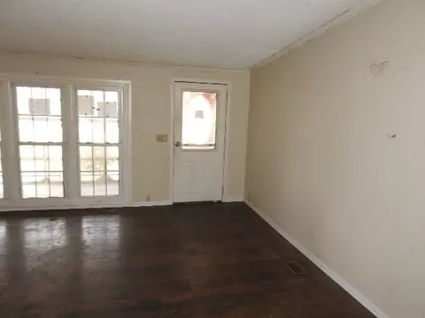 575 Templow Rd, Bethpage, TN 37022 photo 7
