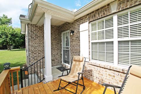 102 Mimosa Dr, Springfield, TN 37172 photo 2