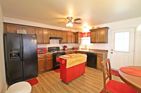 102 Mimosa Dr, Springfield, TN 37172 photo 9
