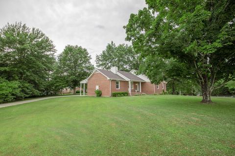3302 Curtiswood Ln E, Springfield, TN 37172 photo 2