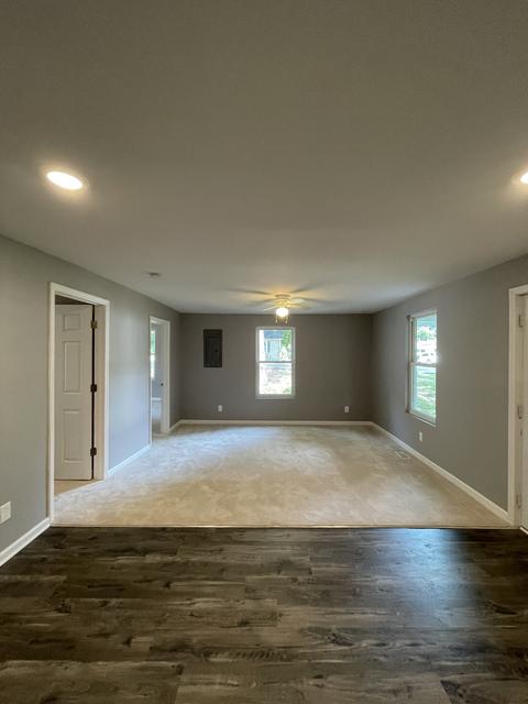404 Circle Dr, Springfield, TN 37172 photo 3