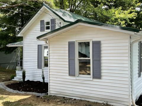 404 Circle Dr, Springfield, TN 37172 photo 1
