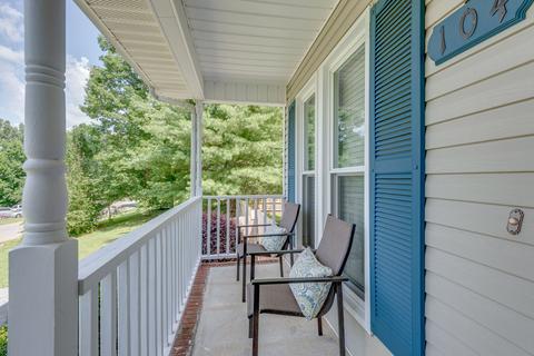 104 White Oak Dr, Dickson, TN 37055 photo 4