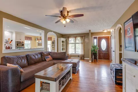 2207 Lee Rd, Spring Hill, TN 37174 photo 11