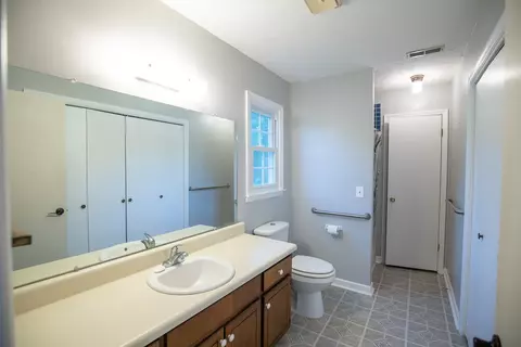 663 Lakeside Dr, Springfield, TN 37172 photo 9
