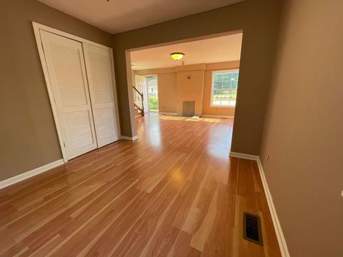 415 E State St, Murfreesboro, TN 37130 photo 4
