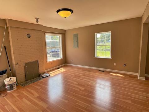 415 E State St, Murfreesboro, TN 37130 photo 5