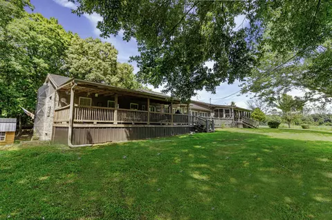 360 Second Creek Rd, Five Points, TN 38457 photo 3