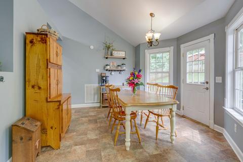 543 Leeza Loop, Dickson, TN 37055 photo 12