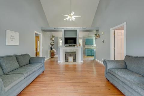 543 Leeza Loop, Dickson, TN 37055 photo 7
