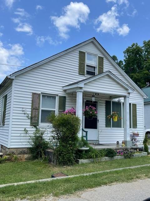 205 Everett St, Sparta, TN 38583 photo 1