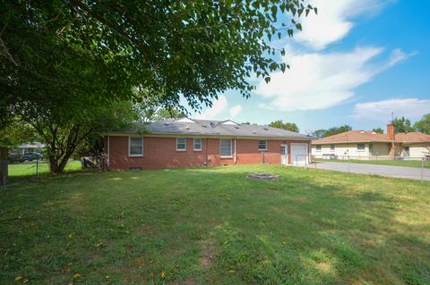 218 E Clark Blvd, Murfreesboro, TN 37130 photo 24
