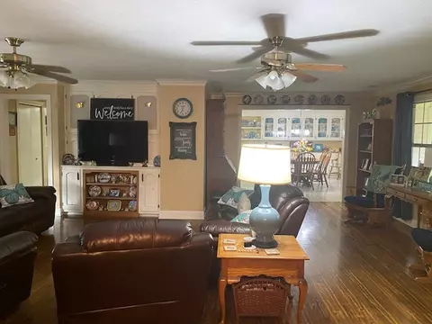 122 Browns Ln, Loretto, TN 38469 photo 5
