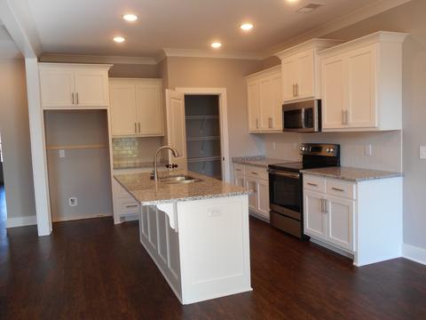 3555 Pershing Dr, Murfreesboro, TN 37129 photo 3