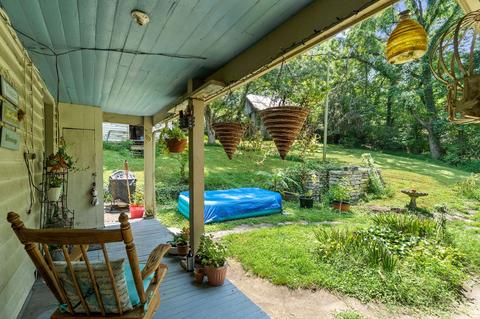 308 E Maple St, Erin, TN 37061 photo 31