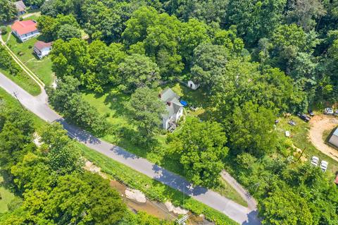 308 E Maple St, Erin, TN 37061 photo 37