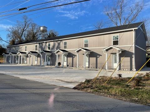 303 N Diagonal St, Decherd, TN 37324 photo 1