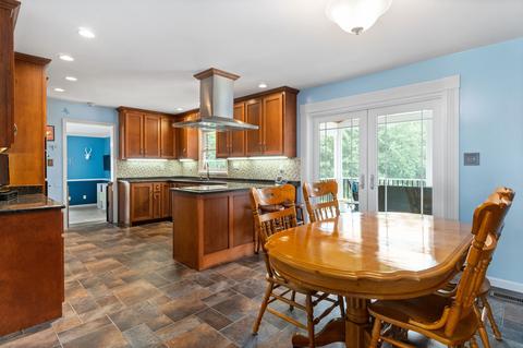 5133 Marion Rd, Cunningham, TN 37052 photo 8
