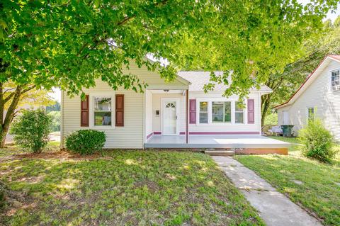412 7th Ave W, Springfield, TN 37172 photo 1