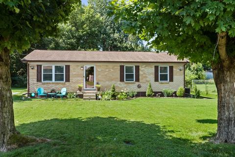 205 Greer Dr, Springfield, TN 37172 photo 1